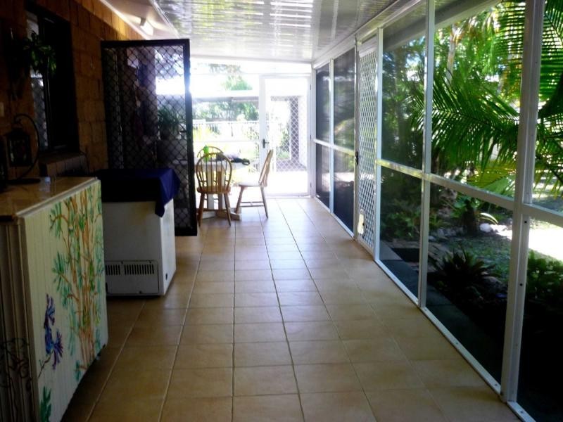 6 Doric Court, Cooloola Cove QLD 4580