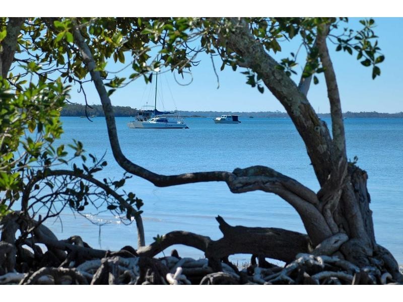 78 Esplanade, Tin Can Bay QLD 4580