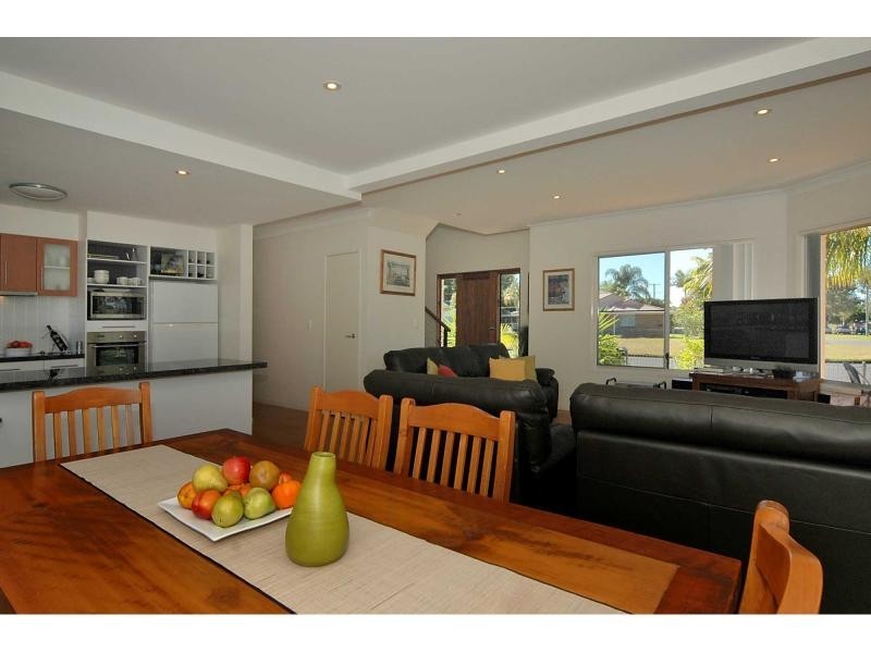 78 Esplanade, Tin Can Bay QLD 4580