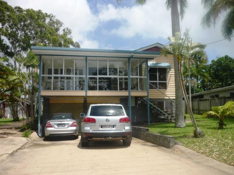 53 Esplanade, Tin Can Bay QLD 4580