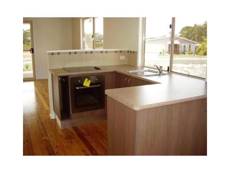 18 Dart Street, Tin Can Bay QLD 4580