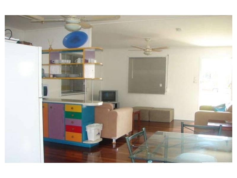 5 Mackeral Street, Tin Can Bay QLD 4580