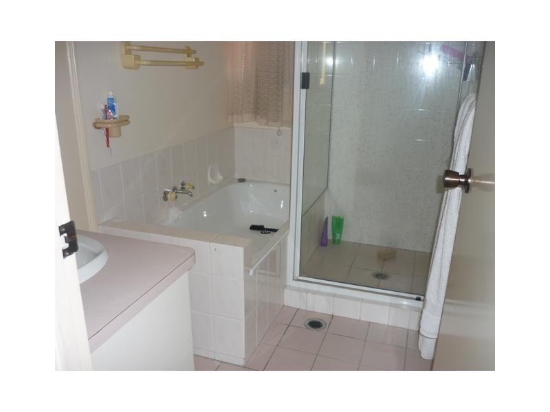 24 Marco Polo Drive, Cooloola Cove QLD 4580