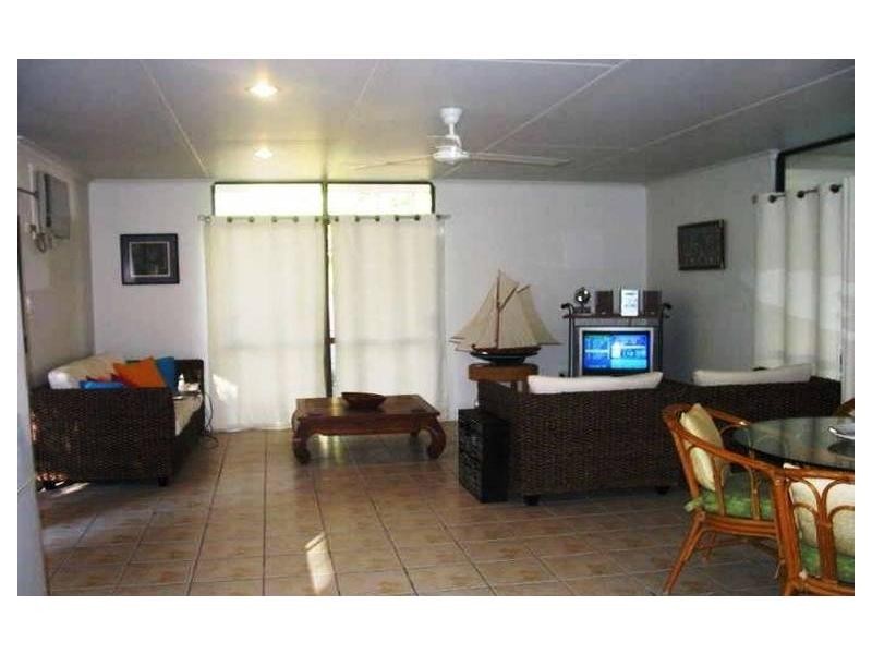 10 Sweetlip Circuit, Tin Can Bay QLD 4580