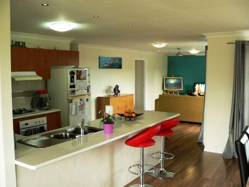 4 Aqua Place, Tin Can Bay QLD 4580