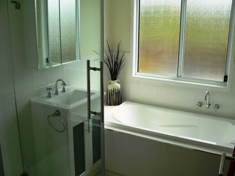 4 Aqua Place, Tin Can Bay QLD 4580