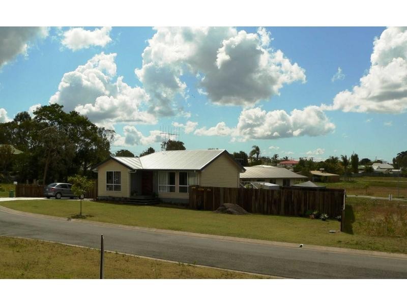 4 Aqua Place, Tin Can Bay QLD 4580