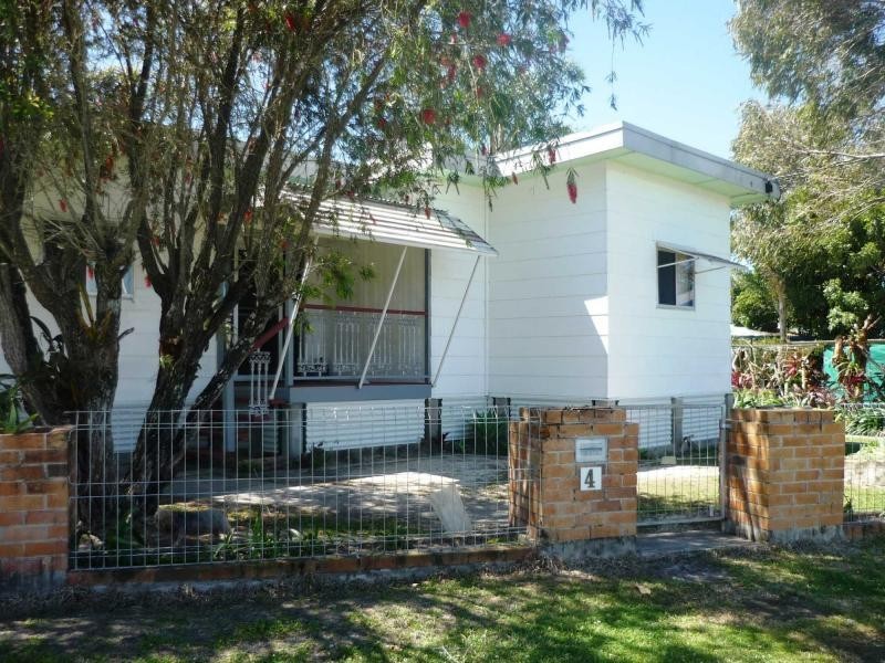 4 Parrot Street, Tin Can Bay QLD 4580