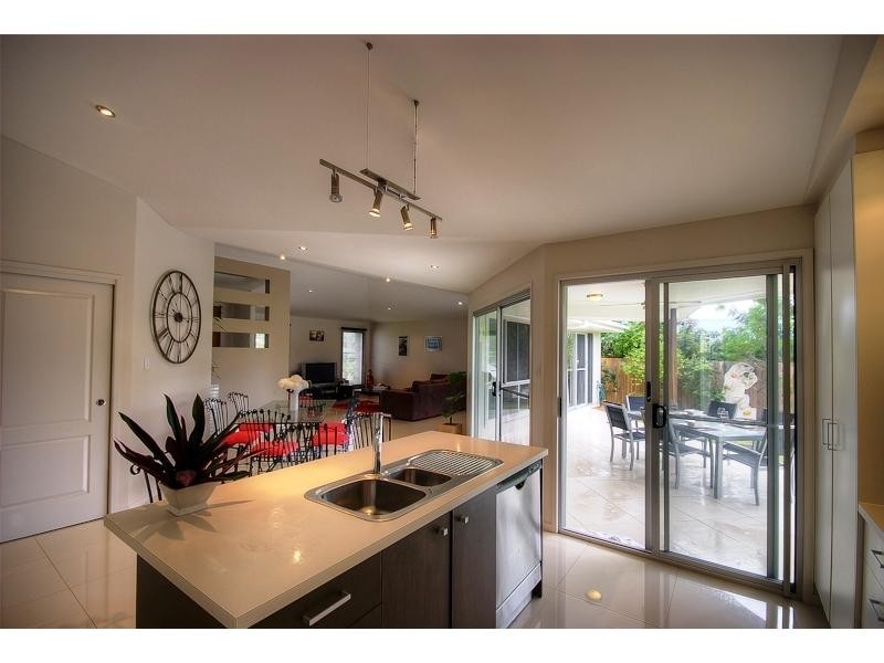 50 Golden Hind Avenue, Cooloola Cove QLD 4580
