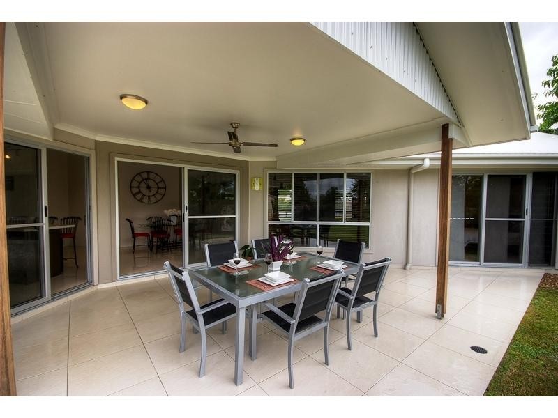 50 Golden Hind Avenue, Cooloola Cove QLD 4580
