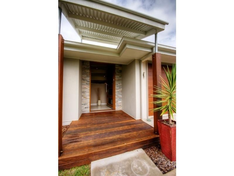 50 Golden Hind Avenue, Cooloola Cove QLD 4580