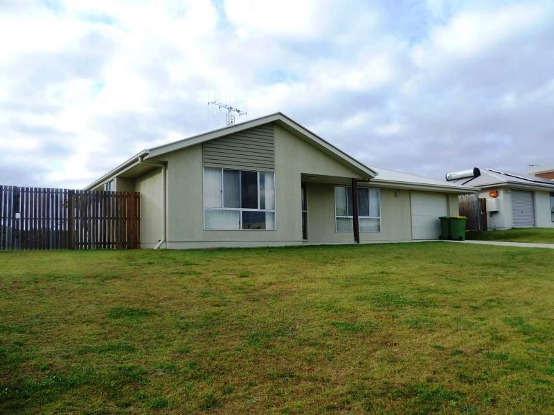 3 Boambillee Circuit, Cooloola Cove QLD 4580
