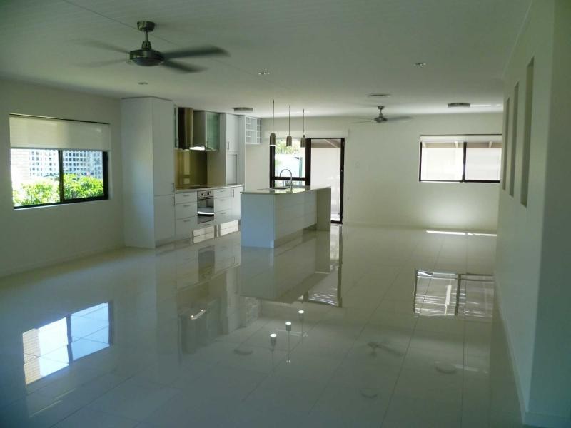 84 Gympie Road, Tin Can Bay QLD 4580