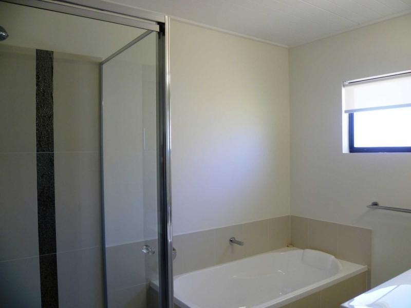 84 Gympie Road, Tin Can Bay QLD 4580