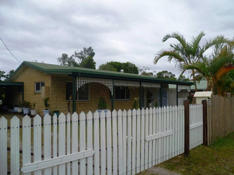 180 Queen Elizabeth Drive, Cooloola Cove QLD 4580