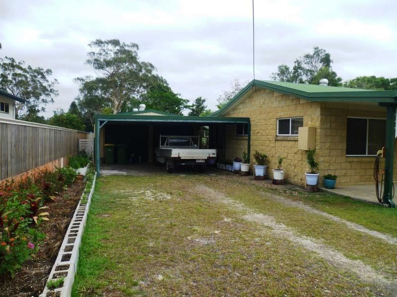 180 Queen Elizabeth Drive, Cooloola Cove QLD 4580