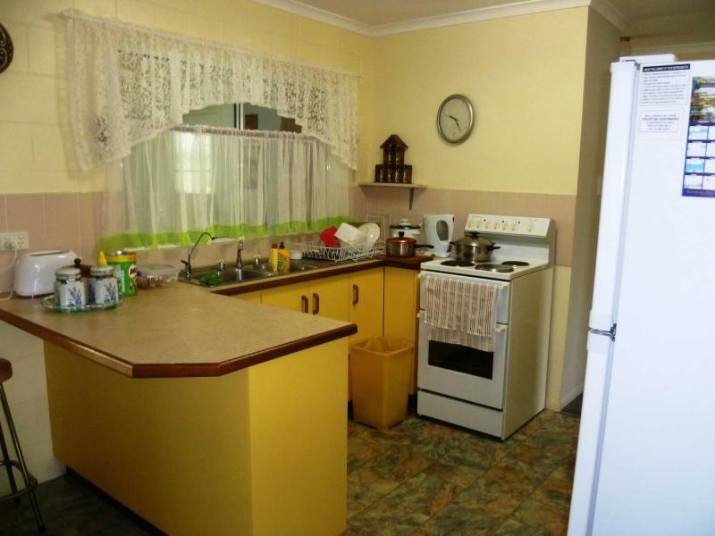 180 Queen Elizabeth Drive, Cooloola Cove QLD 4580