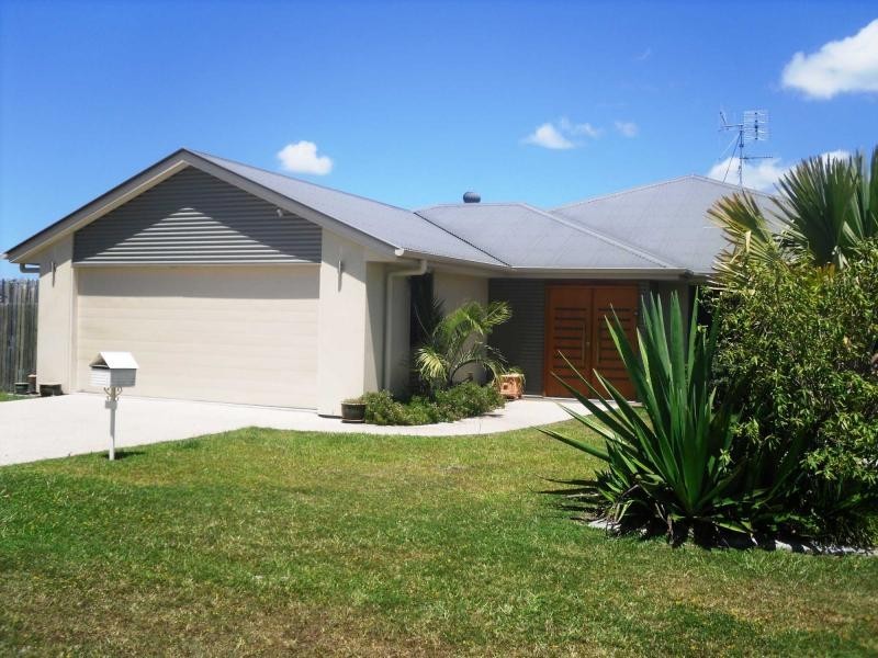 7 Elanda Court, Tin Can Bay QLD 4580