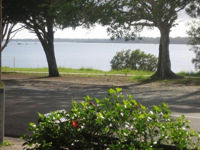 36 Esplanade, Tin Can Bay QLD 4580