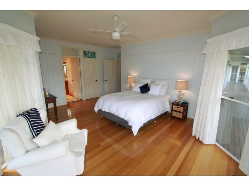 4 Kingfisher Court, Tin Can Bay QLD 4580