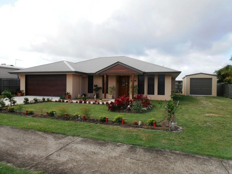 19 Tarwhine Street, Tin Can Bay QLD 4580