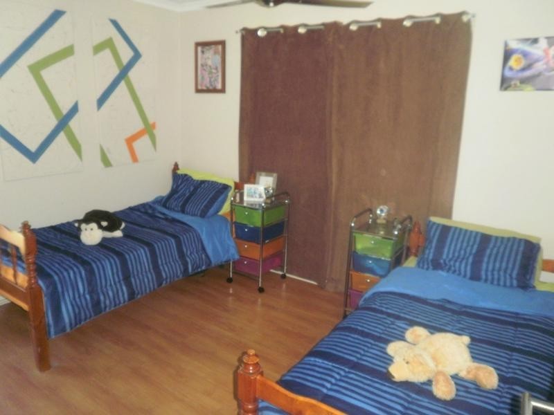 6 Mayflower Court, Cooloola Cove QLD 4580