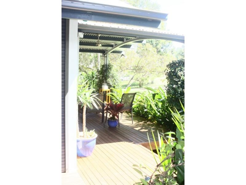 6 Mayflower Court, Cooloola Cove QLD 4580