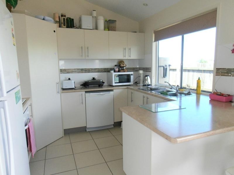 31 Canberra Avenue, Cooloola Cove, Cooloola Cove QLD 4580