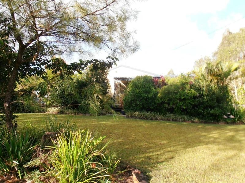 27 Queen Elizabeth Drive, Cooloola Cove QLD 4580