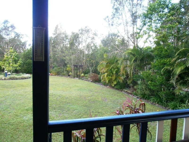 27 Queen Elizabeth Drive, Cooloola Cove QLD 4580