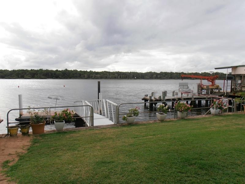 8 Esplanade, Tin Can Bay QLD 4580
