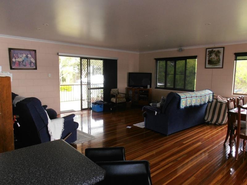 8 Esplanade, Tin Can Bay QLD 4580