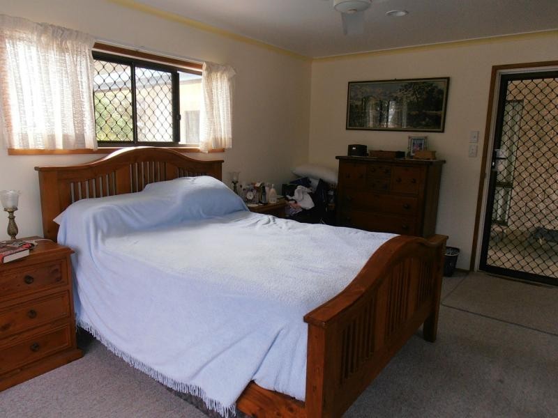 8 Esplanade, Tin Can Bay QLD 4580