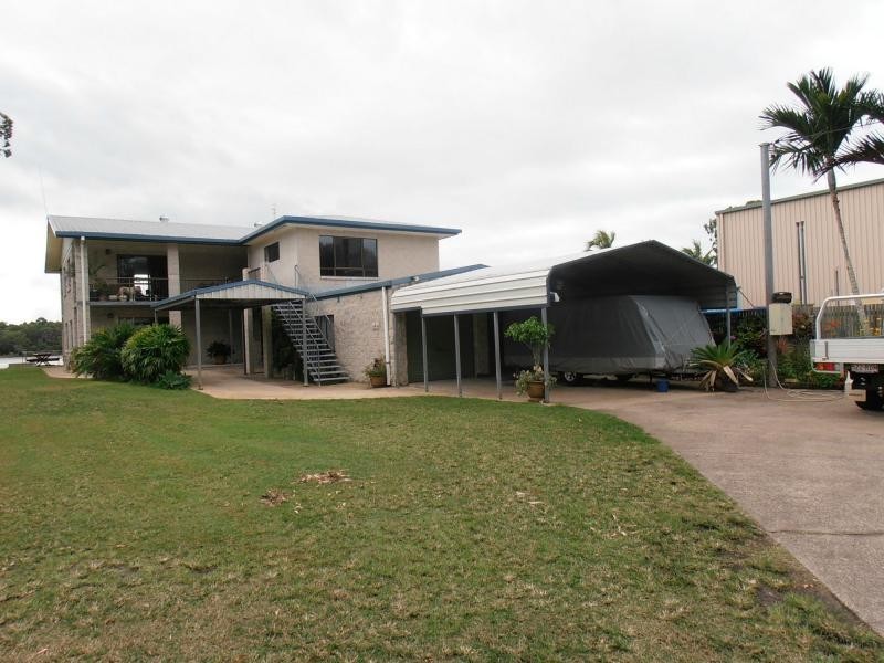 8 Esplanade, Tin Can Bay QLD 4580