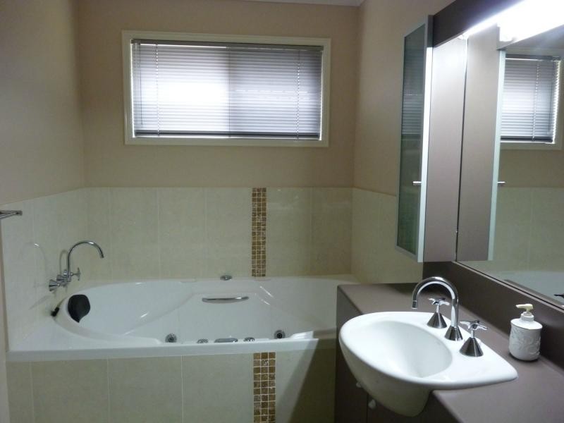 18 Banksia Avenue, Tin Can Bay, Tin Can Bay QLD 4580