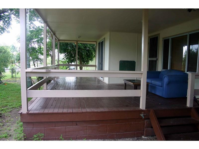 32 Tailor Street, Tin Can Bay QLD 4580