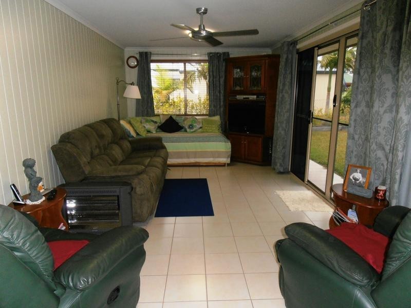5 Batavia Court, Cooloola Cove QLD 4580