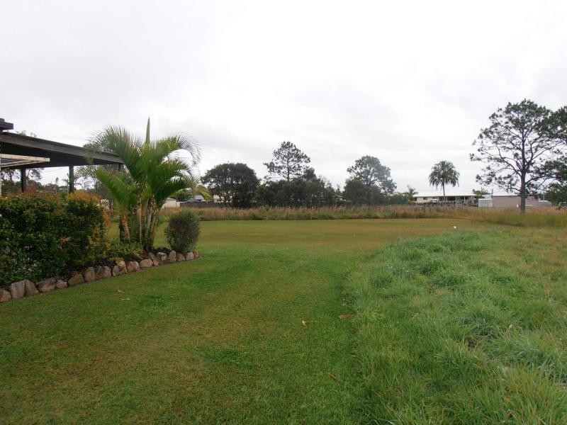 25 Canberra Avenue, Cooloola Cove QLD 4580