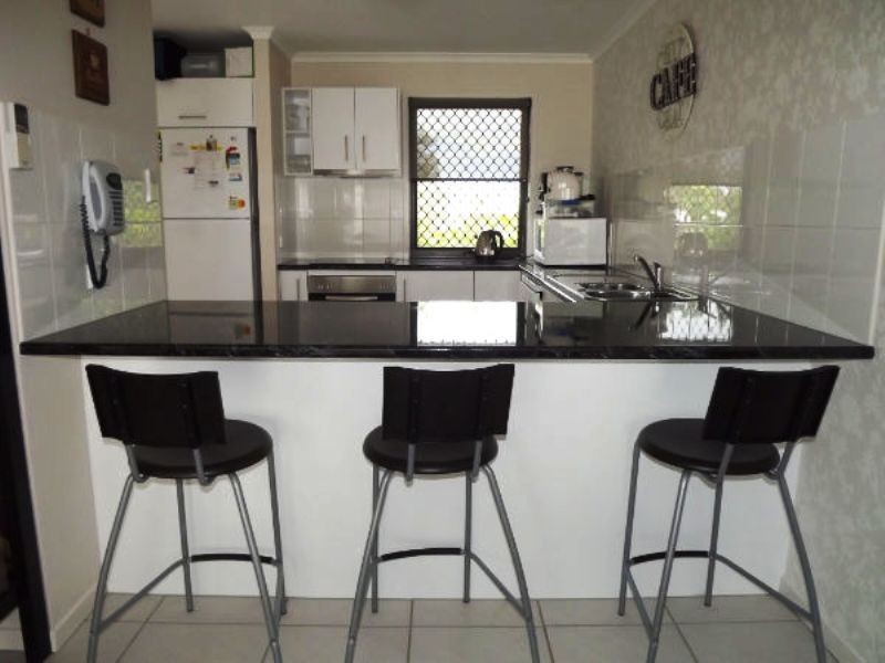 2/43 Creekside Esplanade, Cooloola Cove QLD 4580