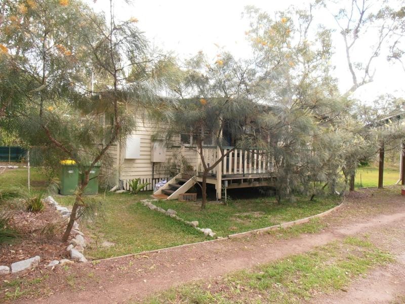 33 Ark Royal Drive, Cooloola Cove QLD 4580