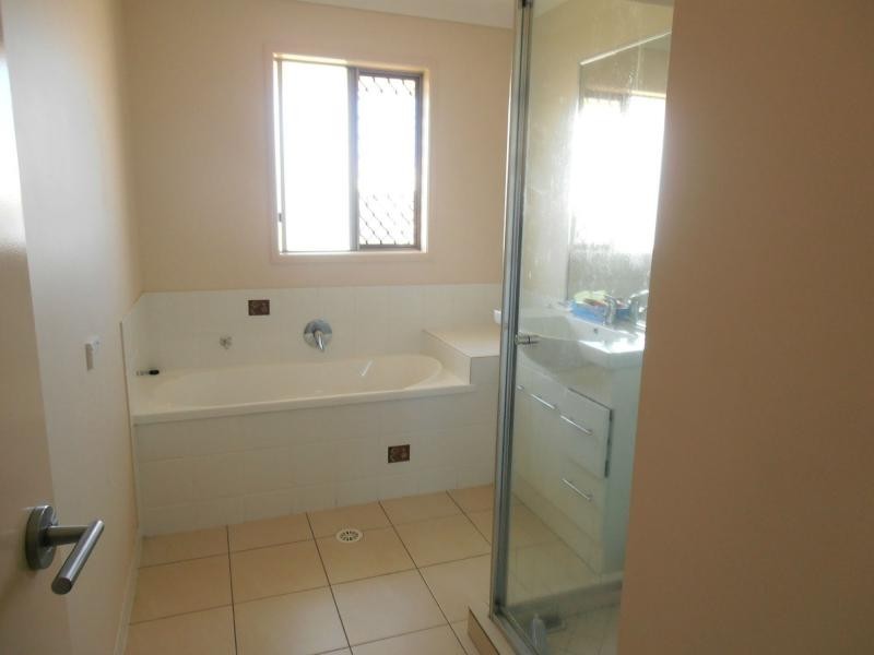 5 Ajax Court, Cooloola Cove QLD 4580