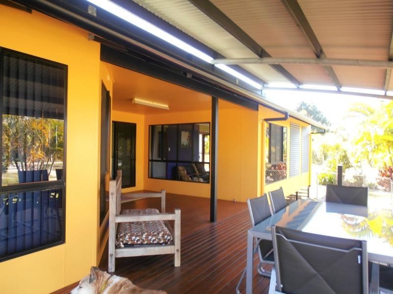 36 Mauretania Avenue, Cooloola Cove QLD 4580