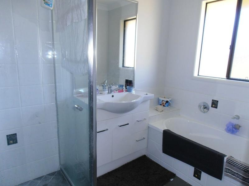 15 Waratah Drive, Cooloola Cove QLD 4580