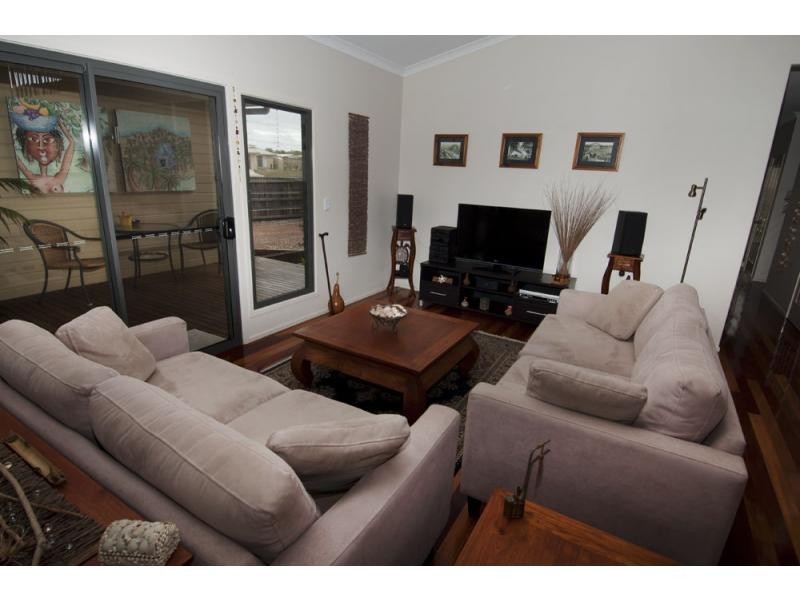 38 Summer Way, Tin Can Bay QLD 4580