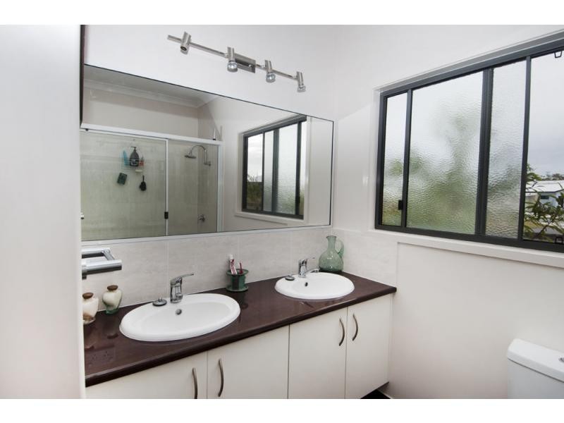 38 Summer Way, Tin Can Bay QLD 4580