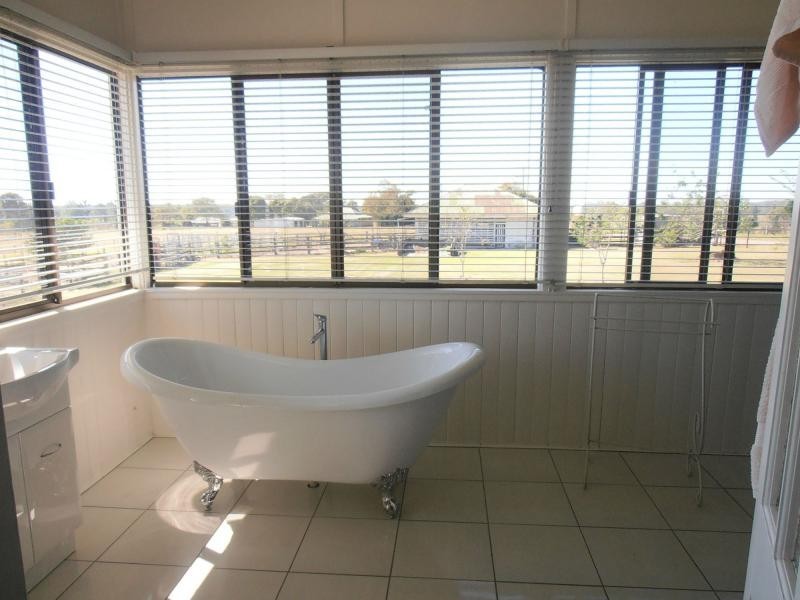 5 McCarthy Road, Kia Ora QLD 4570