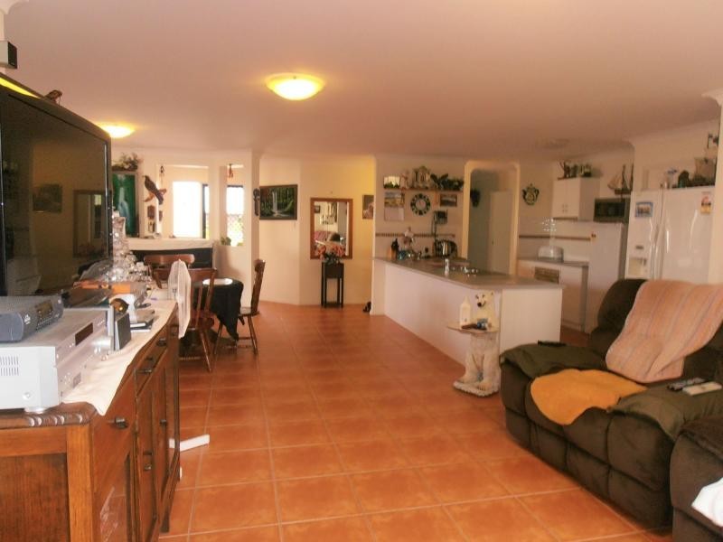 15 Tarwhine Street, Tin Can Bay QLD 4580