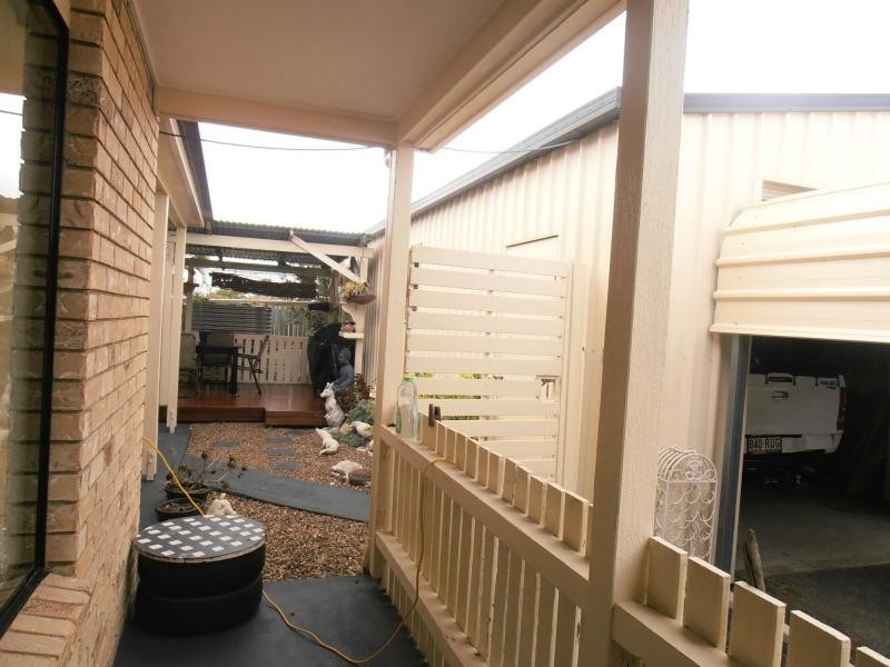 15 Tarwhine Street, Tin Can Bay QLD 4580