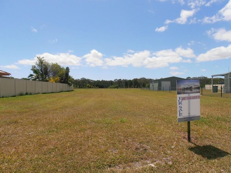 69 Marco Polo Drive, Cooloola QLD 4580