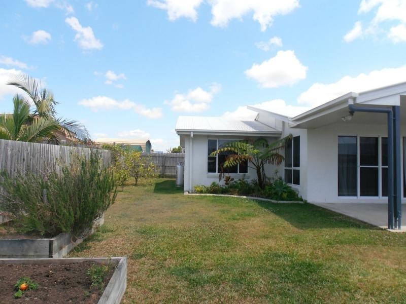 17 Elanda Court, Tin Can Bay QLD 4580